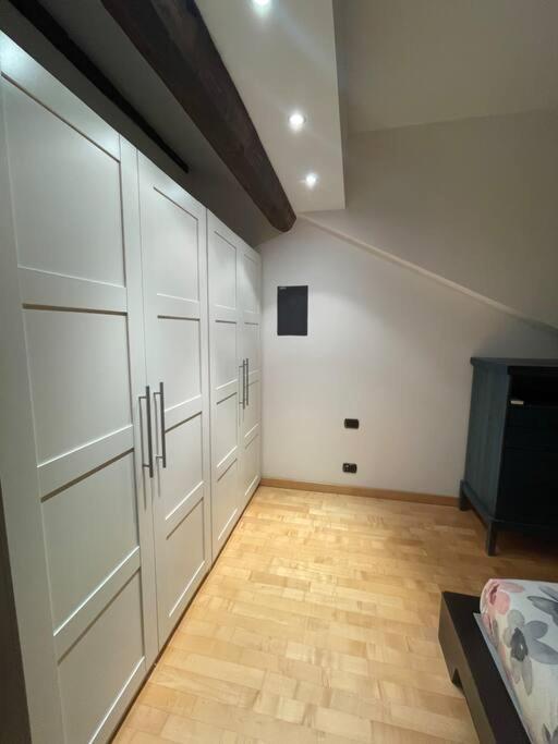 Attic Apartment Mailand